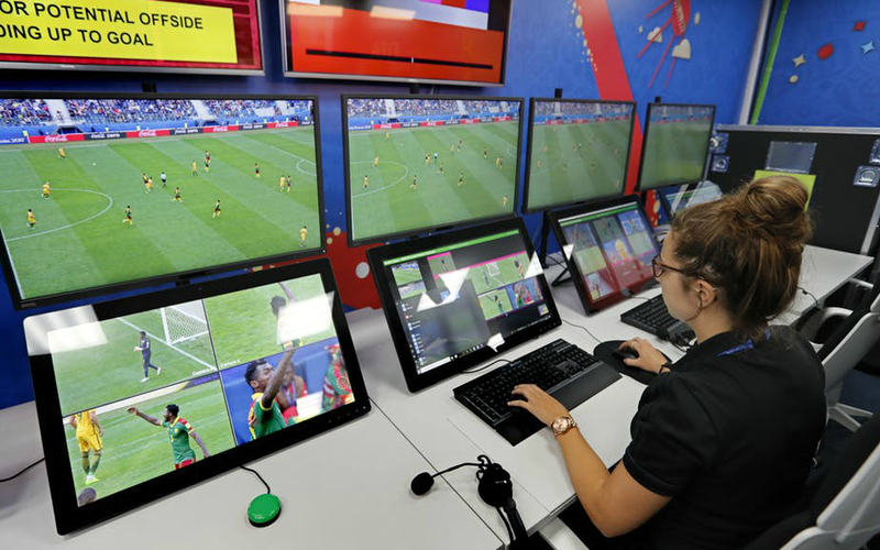 Hệ thống hoạt động của công nghệ Video Assistant Referee