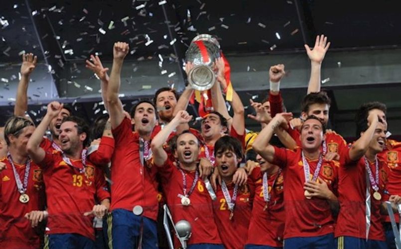 Đội tuyển bóng đá quốc gia Tây Ban Nha ăn mừng chiến thắng